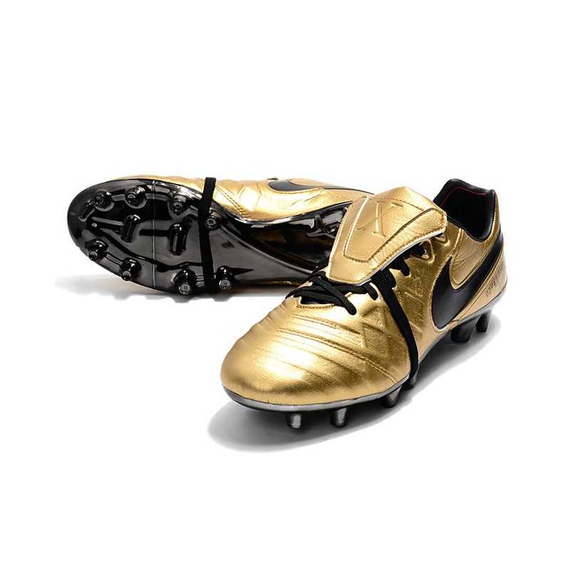 Scarpe da Calcio Nike Tiempo Legend 7 FG Uomo Nike Tiempo Totti X Roma