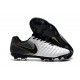 Nuovo Tacchetti da Calcio Nike Tiempo Legend VII FG