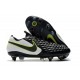 Scarpa Nike Legend 8 Elite SG-PRO Anti-Clog Traction Nero Bianco